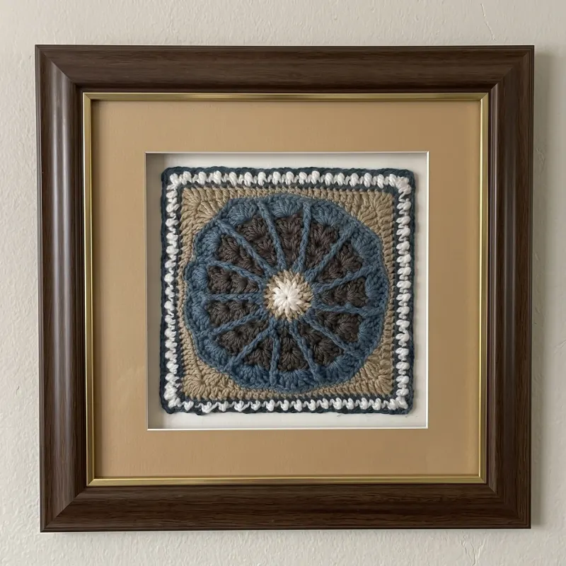 Mandala Framed Granny Square 1